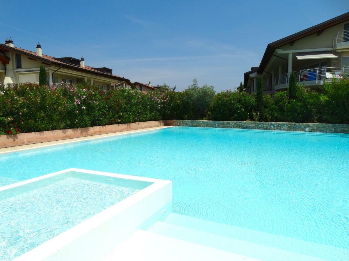 Phoenix Garda Hills Sirmione Eksteriør bilde